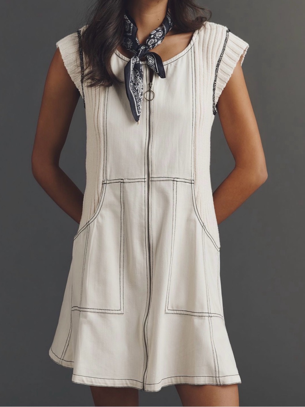 Sleeveless Cream Zip-Front Dress with Contrast Stitching